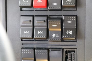 �й����� HOWO T7H�ؿ� 480���� 6X4 AMT�Զ���ǣ����ͼƬ