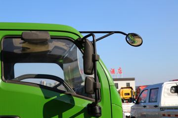 Ծ�� ����X300 ������ 110���� 4X2 3.3����ж��ͼƬ