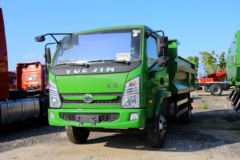 跃进 开拓X300 工程型 110马力 4X2 3.3米自卸车(SH3042VEDBNW1)