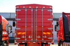 陕汽重卡 德龙L3000 旗舰版 220马力 4X2 6.75米仓栅式载货车(SX5180CCYLA12)
