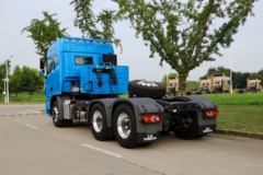 联合卡车 U400重卡 400马力 6X4 油电混动牵引车