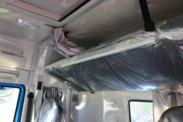 ���Ͽ��� U400�ؿ� 400���� 6X4 �͵�춯ǣ����ͼƬ