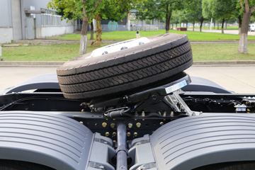 ���Ͽ��� U400�ؿ� 400���� 6X4 �͵�춯ǣ����ͼƬ