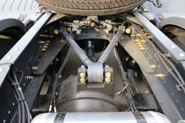 ���Ͽ��� U400�ؿ� 400���� 6X4 �͵�춯ǣ����ͼƬ