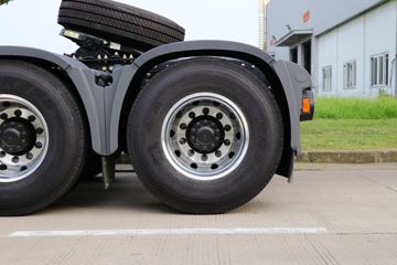 ���Ͽ��� U400�ؿ� 400���� 6X4 �͵�춯ǣ����ͼƬ