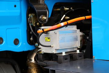 ���Ͽ��� U400�ؿ� 400���� 6X4 �͵�춯ǣ����ͼƬ