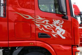 联合U⁺系&nbsp;牵引车外观                                                图片