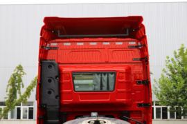 联合U⁺系&nbsp;牵引车外观                                                图片