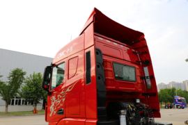 联合U⁺系&nbsp;牵引车外观                                                图片