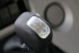 联合UX系&nbsp;自卸车驾驶室                                               图片