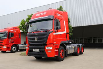 联合卡车 UX440重卡 440马力 6X4牵引车(QCC4252D654M-1)