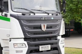 联合UX系&nbsp;牵引车外观                                                图片