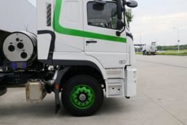 联合UX系&nbsp;牵引车外观                                                图片