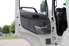 联合卡车 UX400重卡 400马力 6X4 LNG牵引车(国六)(QCC4253N664M)