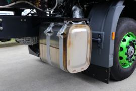 联合UX系&nbsp;牵引车底盘                                                图片