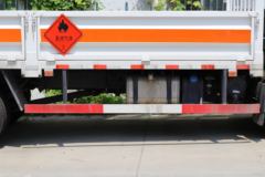 一汽解放 虎VH 120马力 4X2 4.2米栏板气瓶运输车(5档)(CA5045TQPP40K17L1E5A84)