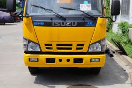 庆铃底盘&nbsp;高空作业车外观图片