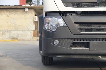 �й����� HOWO TX�ؿ� 430���� 6X4 ǣ����(ZZ4257V324GE1)ͼƬ