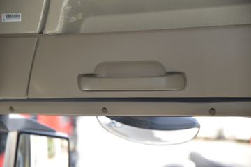 �й����� HOWO TX�ؿ� 430���� 6X4 ǣ����(ZZ4257V324GE1)ͼƬ