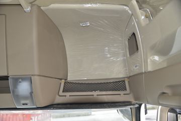 �й����� HOWO TX�ؿ� 430���� 6X4 ǣ����(ZZ4257V324GE1)ͼƬ