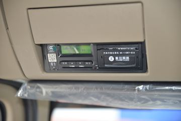 �й����� HOWO TX�ؿ� 430���� 6X4 ǣ����(ZZ4257V324GE1)ͼƬ