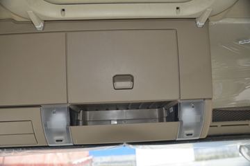 �й����� HOWO TX�ؿ� 430���� 6X4 ǣ����(ZZ4257V324GE1)ͼƬ