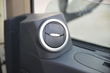 �й����� HOWO TX�ؿ� 430���� 6X4 ǣ����(ZZ4257V324GE1)ͼƬ