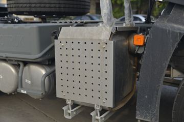 �й����� HOWO TX�ؿ� 430���� 6X4 ǣ����(ZZ4257V324GE1)ͼƬ