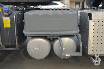 �й����� HOWO TX�ؿ� 430���� 6X4 ǣ����(ZZ4257V324GE1)ͼƬ