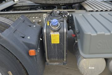 �й����� HOWO TX�ؿ� 430���� 6X4 ǣ����(ZZ4257V324GE1)ͼƬ