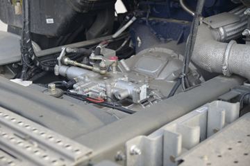 �й����� HOWO TX�ؿ� 430���� 6X4 ǣ����(ZZ4257V324GE1)ͼƬ