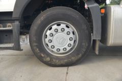 中国重汽 HOWO TX重卡 430马力 6X4 牵引车(ZZ4257V324GE1)