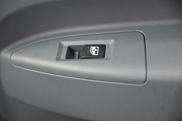 ���� ����HM6 125���� 4X2 5����ж��(KMC3162HA420P5)ͼƬ