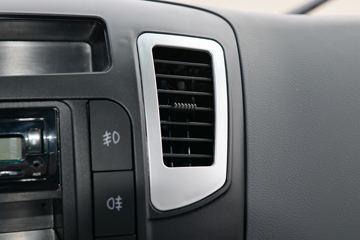 ���� ����HM6 125���� 4X2 5����ж��(KMC3162HA420P5)ͼƬ