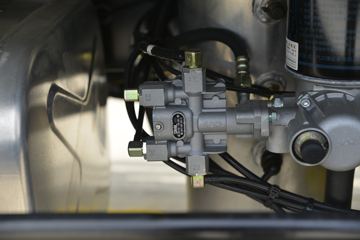 ���� ����HM6 125���� 4X2 5����ж��(KMC3162HA420P5)ͼƬ