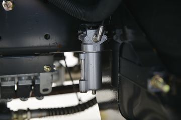 ���� ����HM6 125���� 4X2 5����ж��(KMC3162HA420P5)ͼƬ