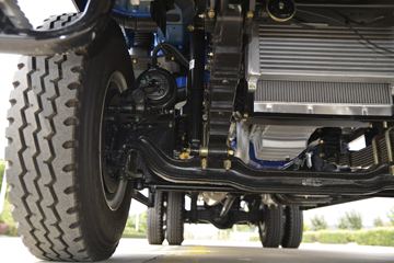 ���� ����HM6 125���� 4X2 5����ж��(KMC3162HA420P5)ͼƬ