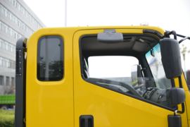 凯捷M1&nbsp;吊车外观                                                图片