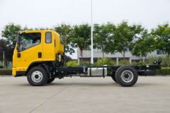 凯马 凯捷M3 160马力 4X2 吊车底盘(国六)