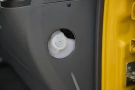 凯捷M1&nbsp;吊车驾驶室                                               图片