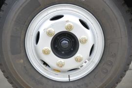 凯捷M1&nbsp;吊车底盘                                                图片