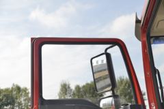 陕汽重卡 德龙L3000 钜惠版 200马力 4X2 6.75米栏板载货车(SX1180LA12)