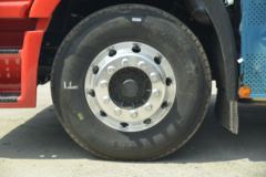 上汽红岩 杰狮C500重卡 430马力 6X4 AMT自动挡牵引车(CQ4256HYVG334B)