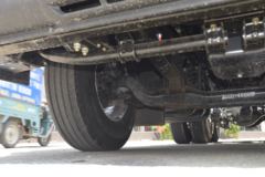上汽红岩 杰狮C500重卡 430马力 6X4 AMT自动挡牵引车(CQ4256HYVG334B)