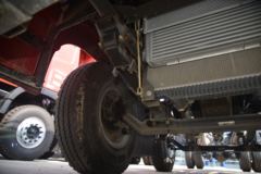 徐工 漢風(汉风)G5 240马力 6X2 7.8米排半厢式载货车(NXG5250XXY5)