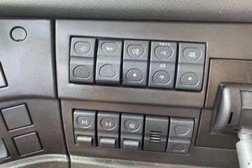 �������� �½��M500 390���� 8X4 6.8����ж��(CQ3316HXDG336L)ͼƬ