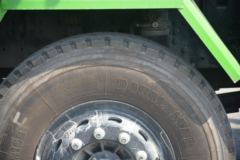 上汽红岩 新金刚M500 390马力 8X4 6.8米自卸车(CQ3316HXDG336L)
