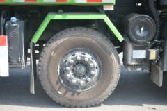 上汽红岩 新金刚M500 390马力 8X4 6.8米自卸车(CQ3316HXDG336L)