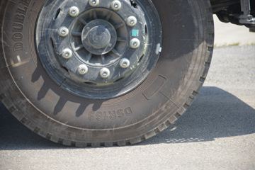 �������� �½��M500 390���� 8X4 6.8����ж��(CQ3316HXDG336L)ͼƬ