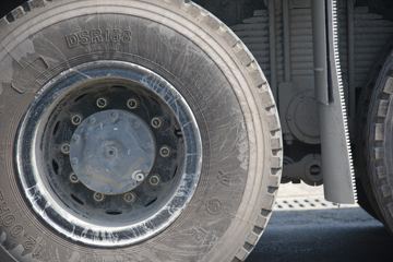 �������� �½��M500 390���� 8X4 6.8����ж��(CQ3316HXDG336L)ͼƬ